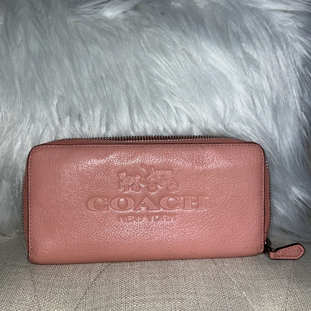 Coach Zipper wallet